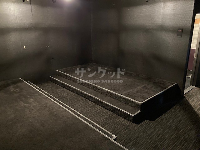 photo2