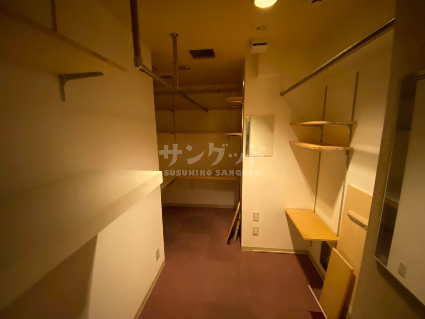 サイバーシティビル