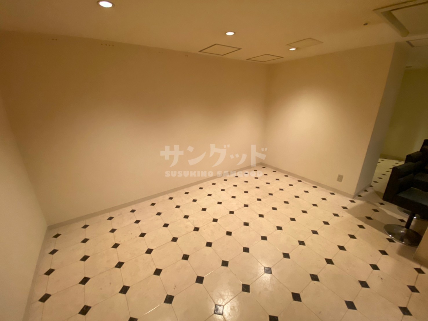 サイバーシティビル
