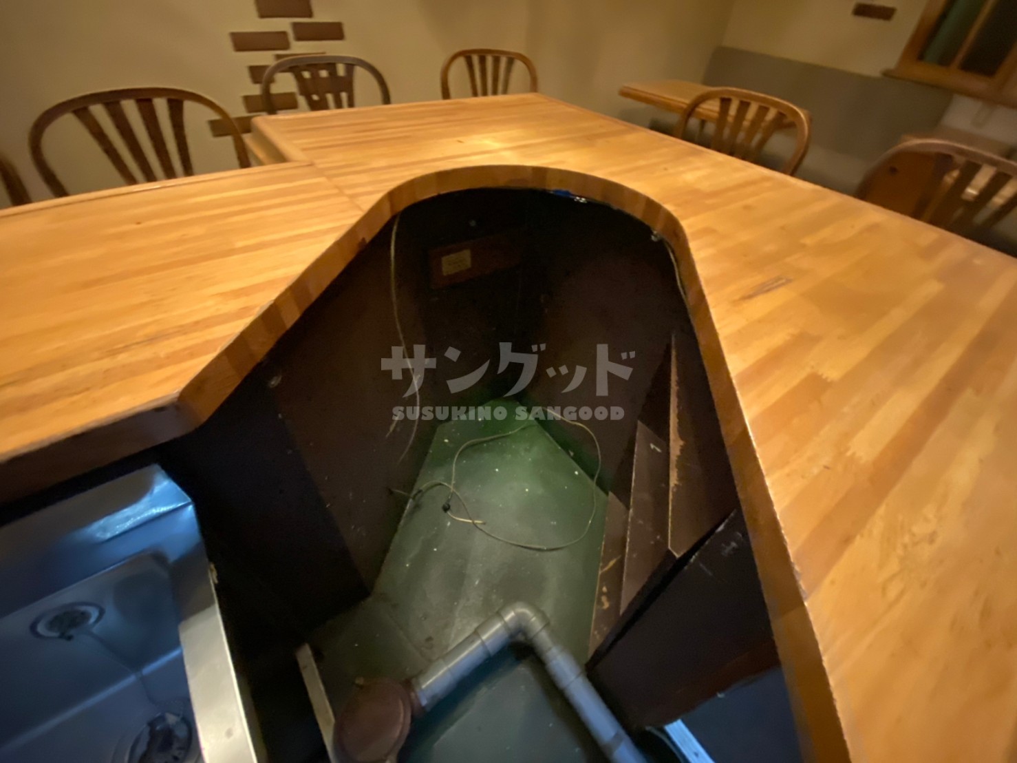 秋水ビル