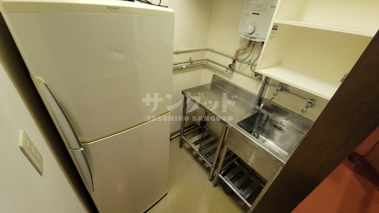 photo2