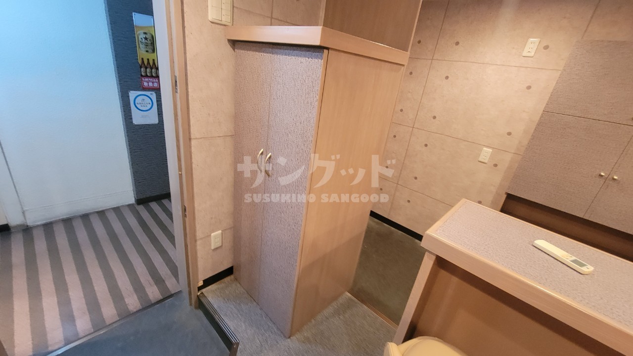 photo2