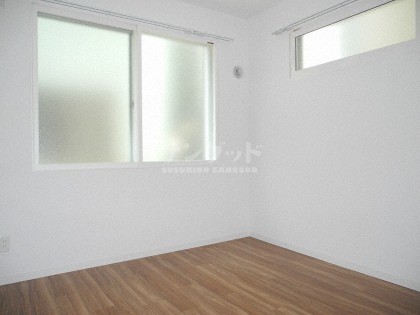 photo2