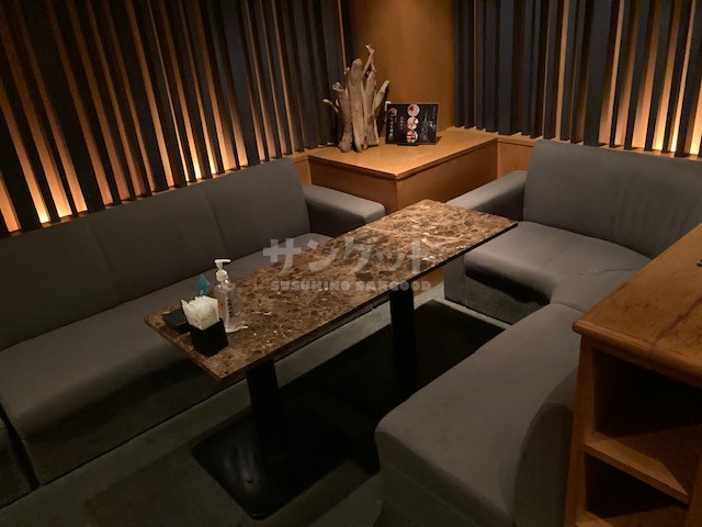 photo1