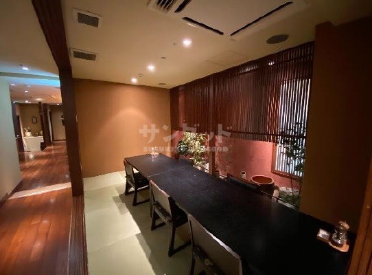 photo1