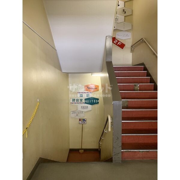 photo1