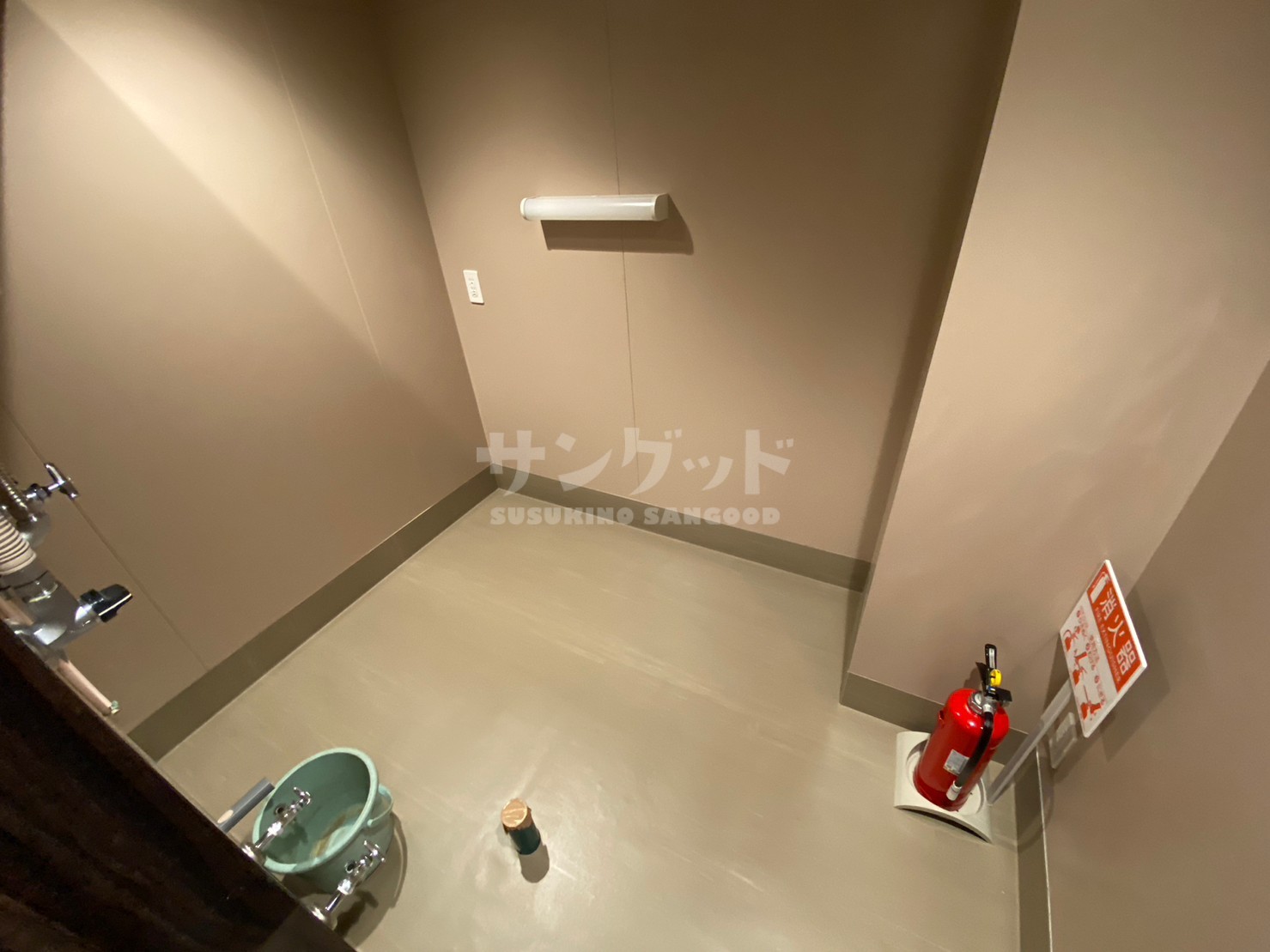 南興ビル