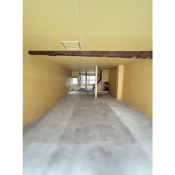 photo1