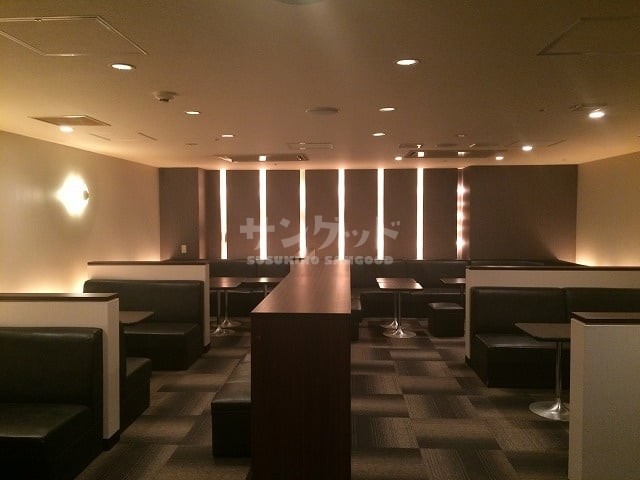 photo1