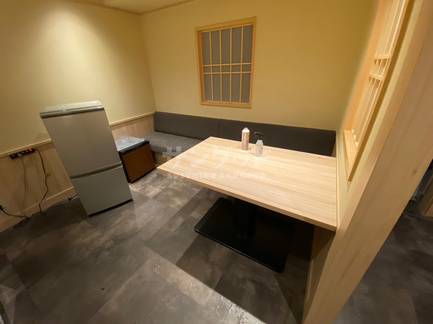 photo1