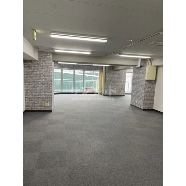 photo2