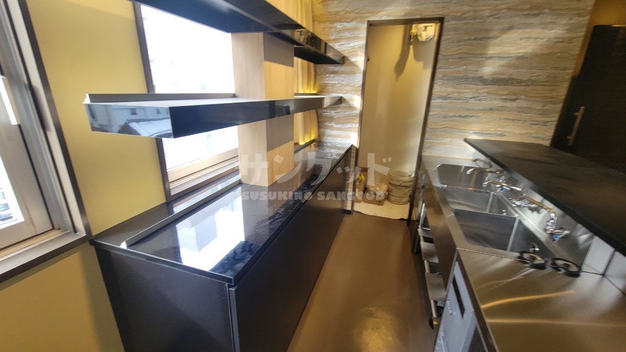 photo3