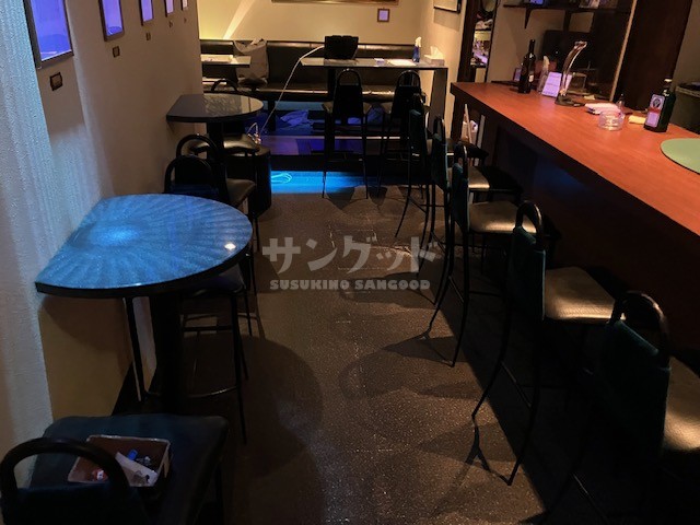 photo2