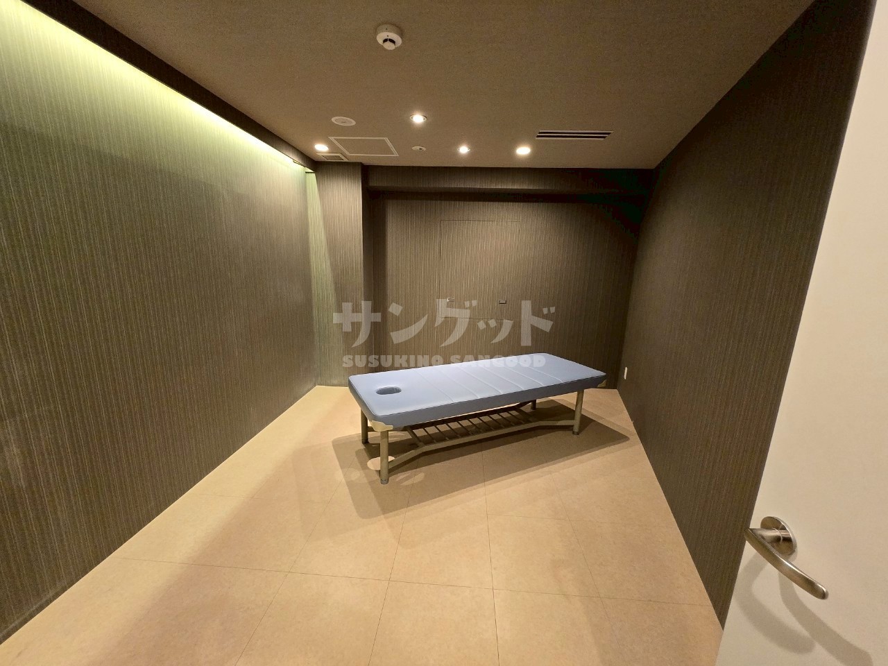 APR6.4ビル